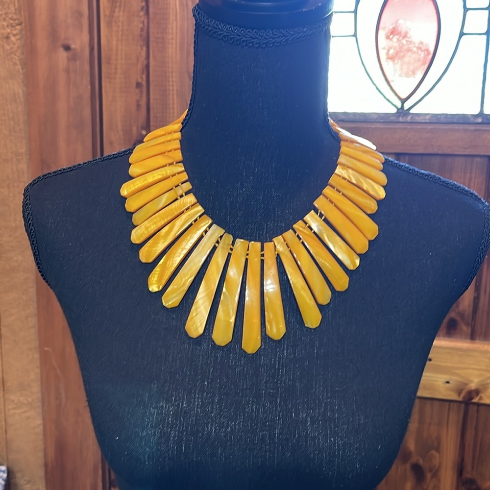 Beautiful golden yellow necklace